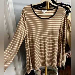 🦋Like New🦋 Umgee Striped Long Sleeve Crew Neck Top